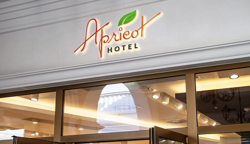 hotel logo design apricot