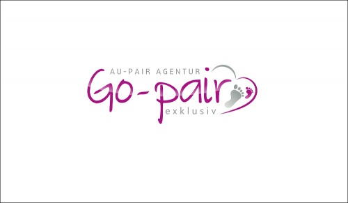  Gründerin einer Au-pair Agentur sucht Logo